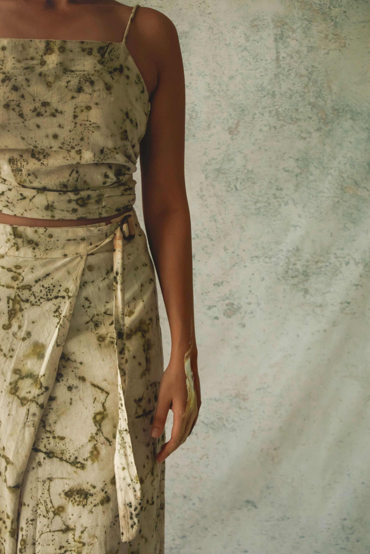BITS OF GREEN - Skirt set