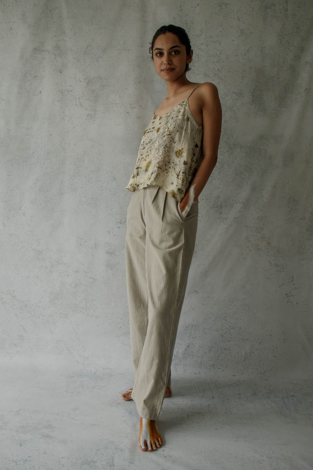 LOST IN FOREST - Slip Top