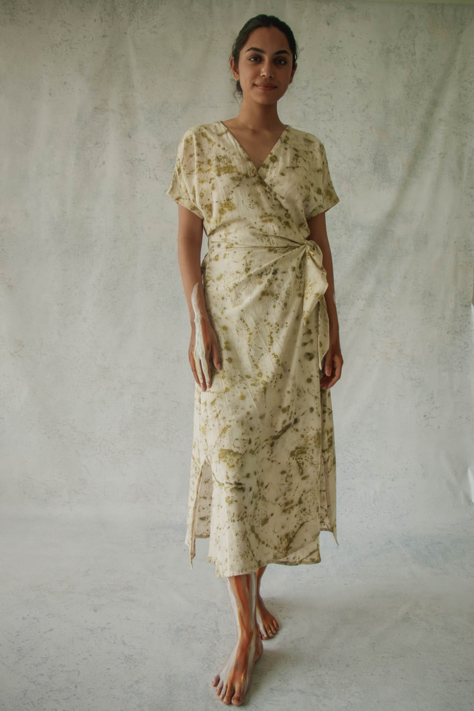 BITS OF GREEN - Wrap Dress