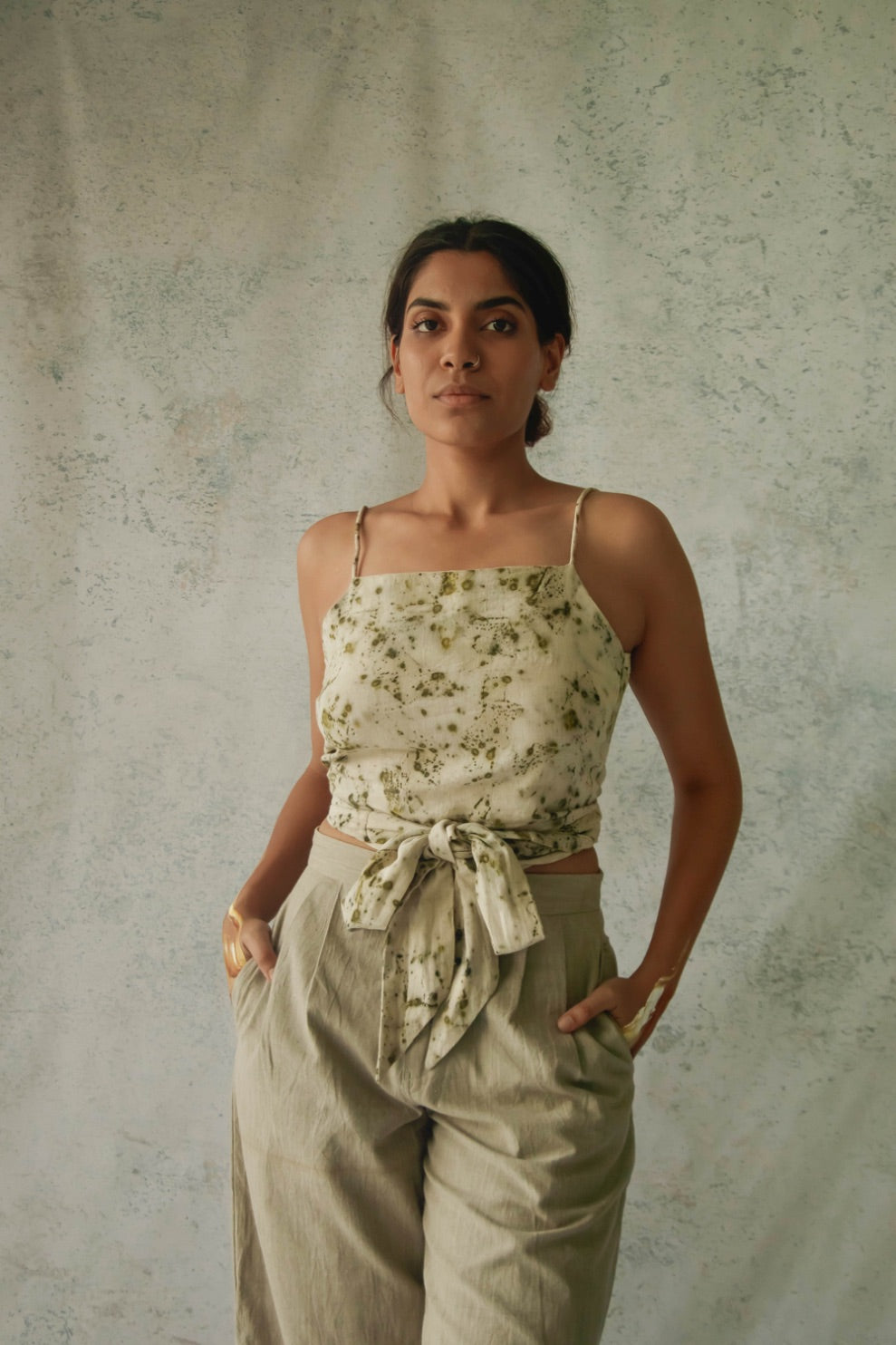 BITS OF GREEN - Tie-up Cami