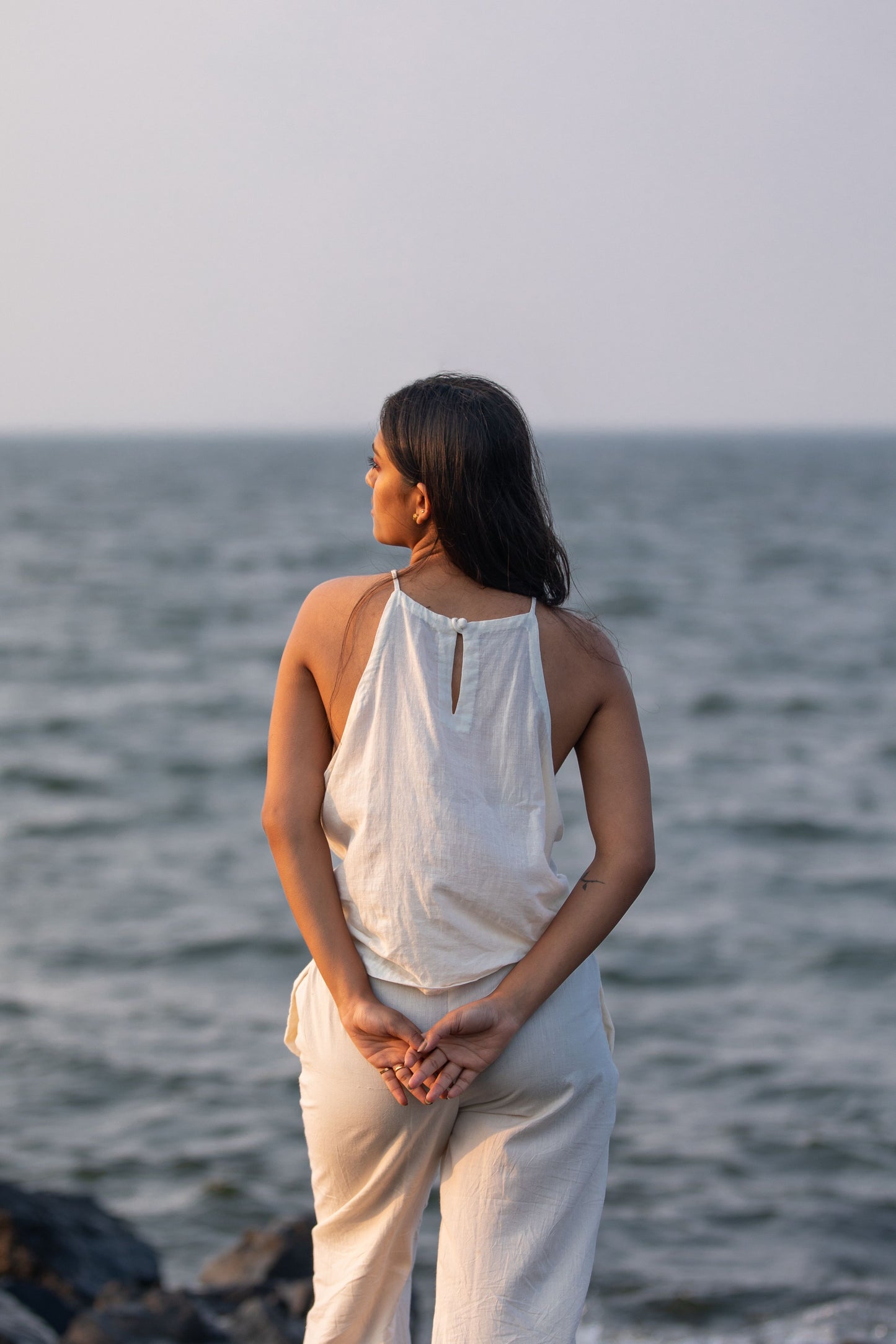 UNDYED - Minimal Halter top