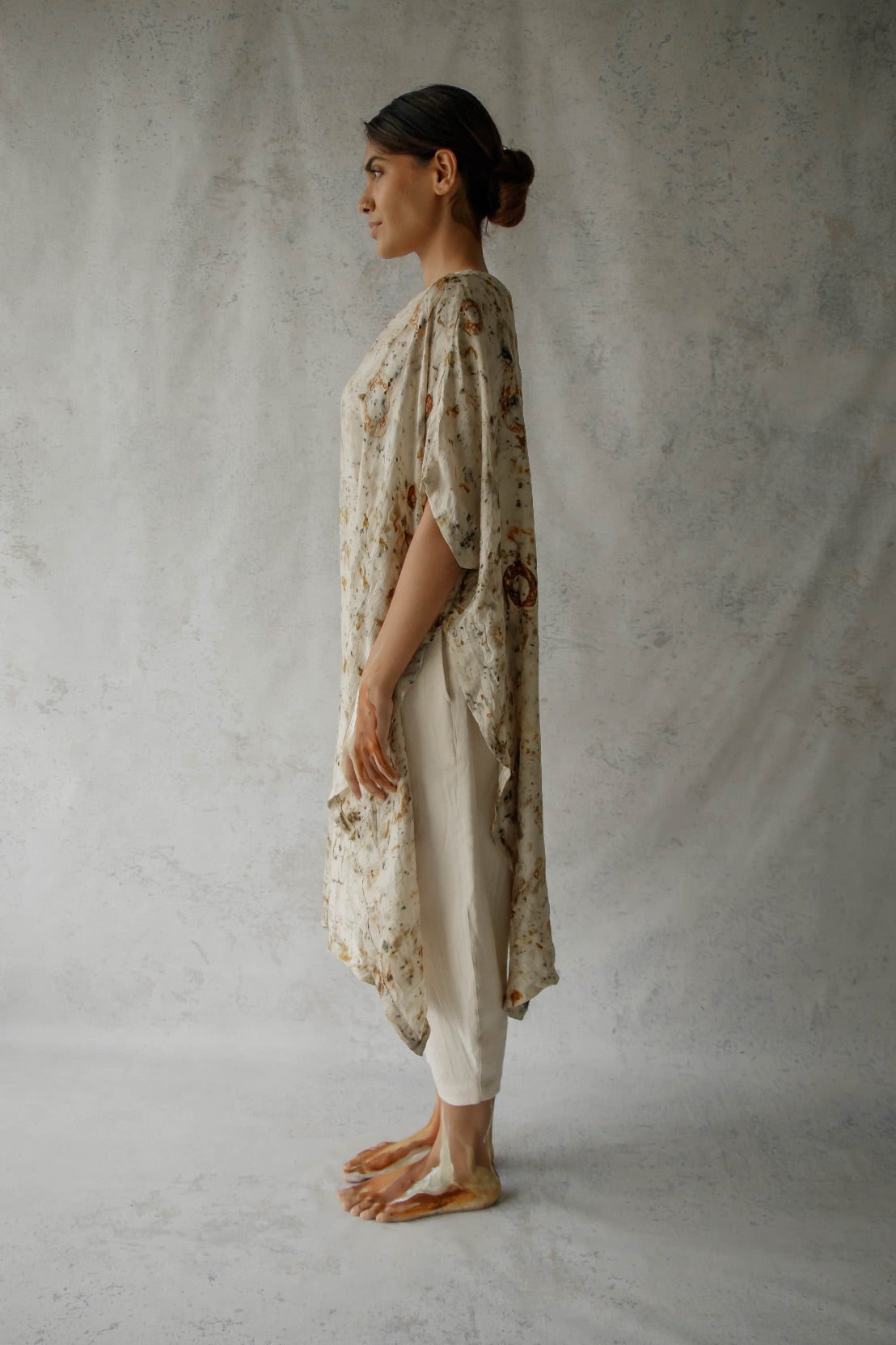 TRUE SPRING - High Slit Tunic