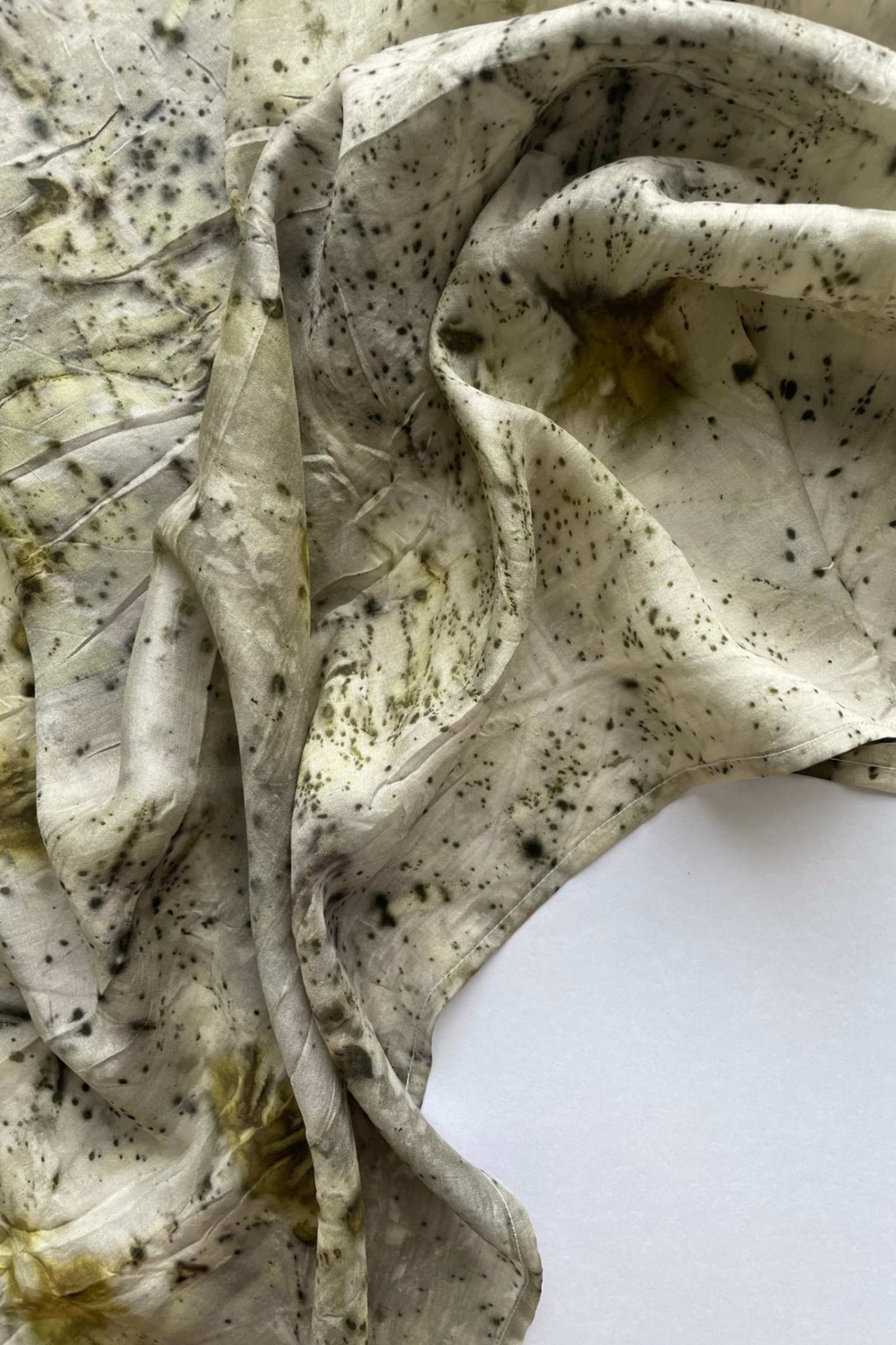 LOST IN FOREST - Mulberry Silk Scarf