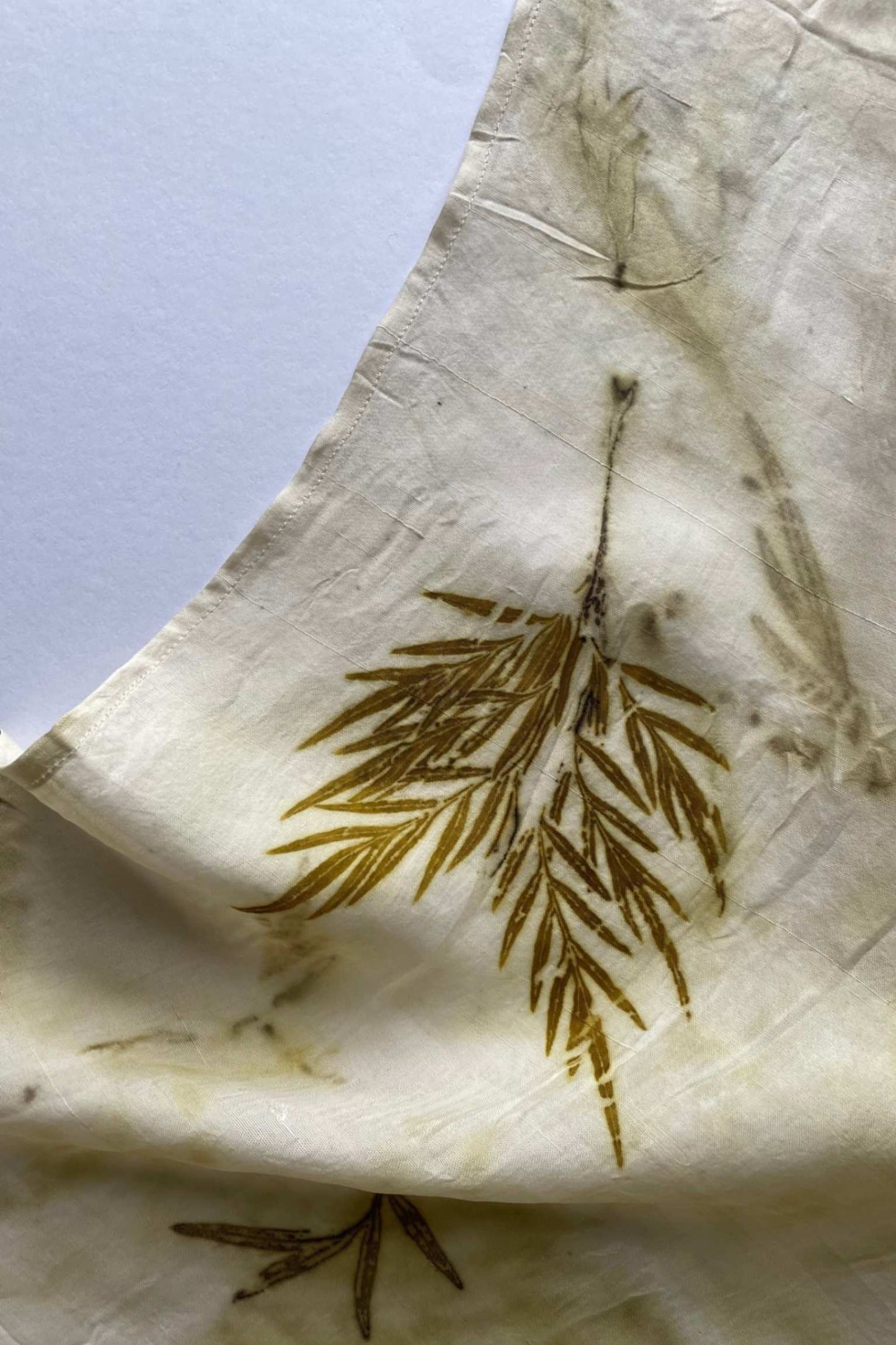 FROZEN FOREVER - Mulberry Silk Scarf