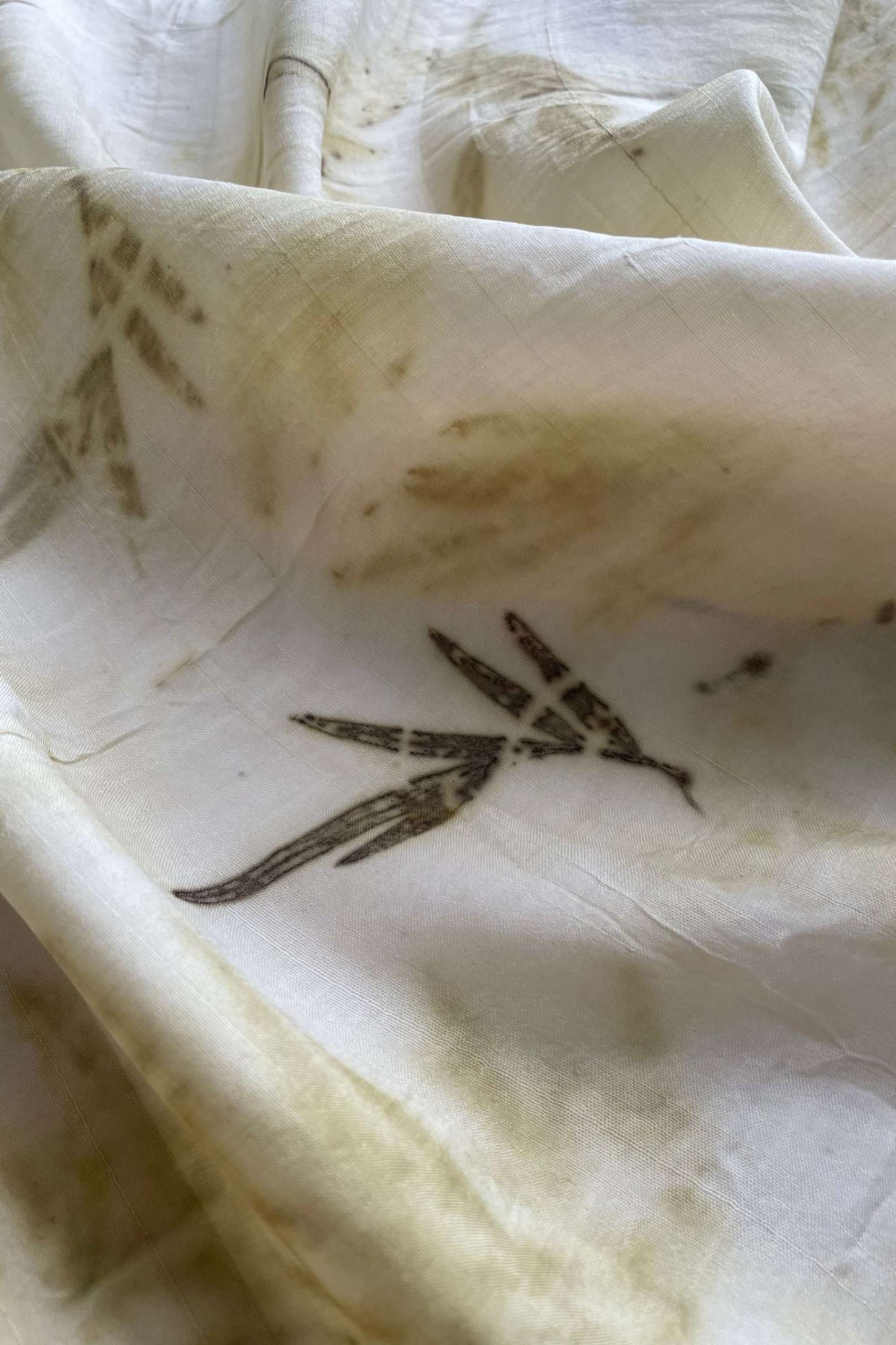 FROZEN FOREVER - Mulberry Silk Scarf