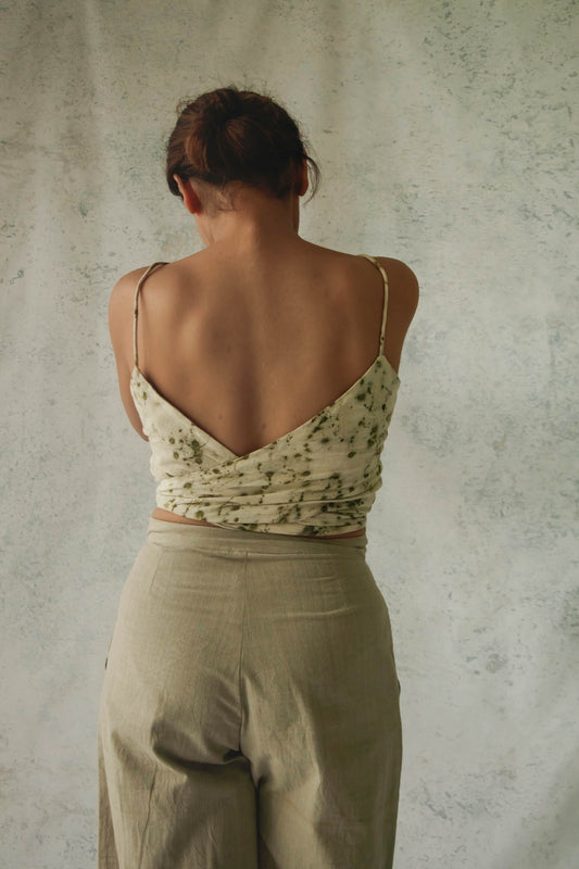 BITS OF GREEN - Tie-up Cami